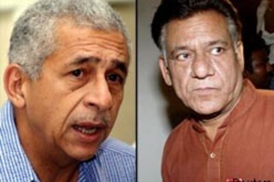 Calling us Bollywood is derogatory: Naseeruddin, Om