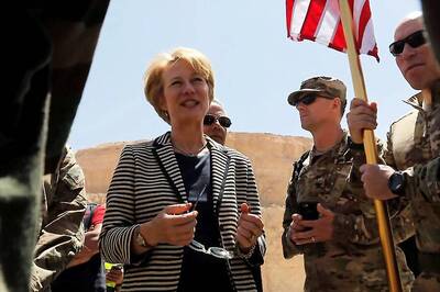 Trump Admin Strongly Supports Sale of F-16, F-18 Jets to India