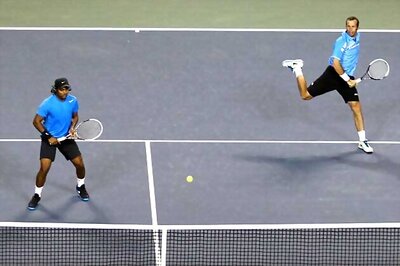 Paes-Stepanek win Shanghai Masters