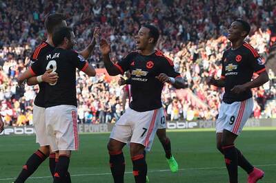 Manchester United beat Southampton 3-2 in Premier League