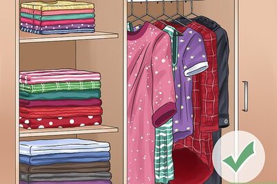 How to Dress Appropriately