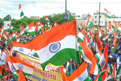 Is Disposing of National Flags After I-Day A Matter of Concern? MCD Has a Solution