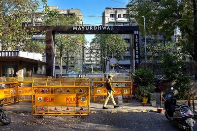 News18 Evening Digest: Lockdown in Delhi Extended Till May 17, Race to Book Vaccine Slots Turns Into Techathon & Other Top Stories