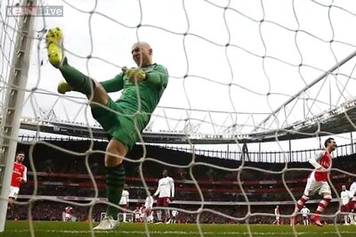 Aston Villa threw in the towel at Arsenal, says Paul Lambert