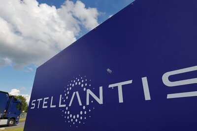 Stellantis Partners with Amazon to Deploy Smarter Cars, Cleaner Vans