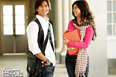 BOX OFFICE: Paathshaala vs Phoonk 2