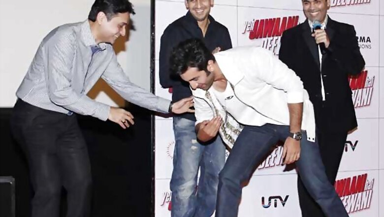 Ranbir Kapoor touching everyone's feet sparks debate