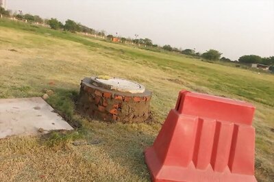 18-year-old falls into manhole in Noida's GIP mall, family files police complaint