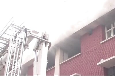 Delhi: Fire at Shastri Bhavan under control