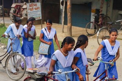 PIL Filed in HC Over West Bengal Govt's Decision to Reopen Schools from Nov 16