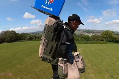 Video Shows Delivery Agent On Jetpack Flying To Serve Pizza; Real Or Fake?