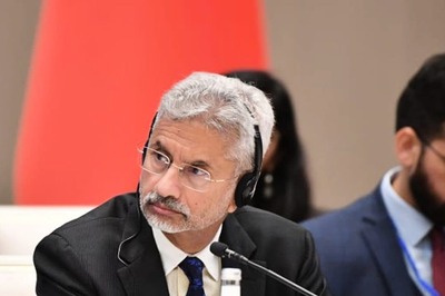 EAM Jaishankar Arrives in Sri Lanka to Hold Talks with Country's Leadership