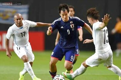 Uruguay beat Japan 2-0 in international friendly