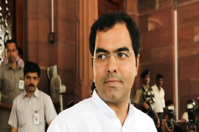 Delhi BJP MP Parvesh Verma Receives Online Threat for Raising 'Mushrooming' of Mosques Issue