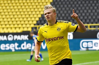 Echoing Stadium, No-touch Celebration: Erling Haaland Scores 1st Goal of Bundesliga Return