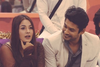 Fans Share Sidharth Shukla-Shehnaaz Gill's Pics as #Sidnaaz Trend on Twitter