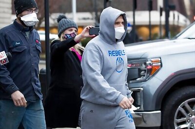 Records Show Fervent Trump Fans Fueled US Capitol Takeover