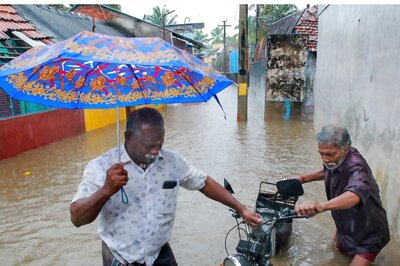 Heavy Rains Batter South Tamil Nadu: 7,000 Evacuated, Trains Stranded; Armed Forces Join Rescue Efforts