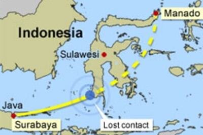 Missing Indonesia jet still untraceable