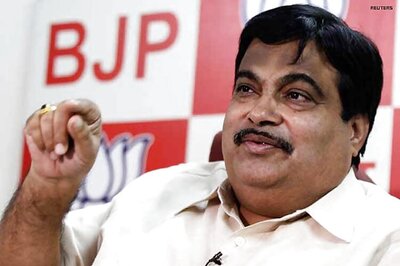 Pacts with states soon to use sand in road construction, says Gadkari