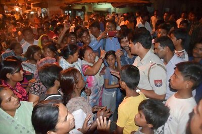 Yogi Effect or New Gulabi Gang? Women Vigilante Groups Attack UP Booze Shops