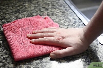 How to Clean Oil from Granite Countertops