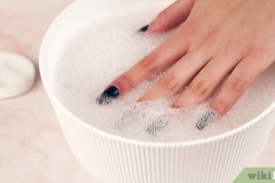 How to Remove Press‐On Nails