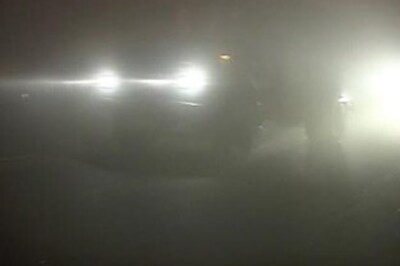 Dense fog disrupts air, rail services in Delhi