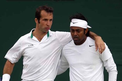Paes-Stepanek enter third round of US Open