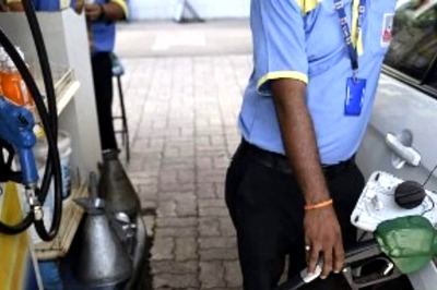 Petrol, Diesel Price Drop: Fuel Rates Remain Stable Today; See Price In Your City