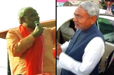 Nitish snubs Modi, returns flood relief money
