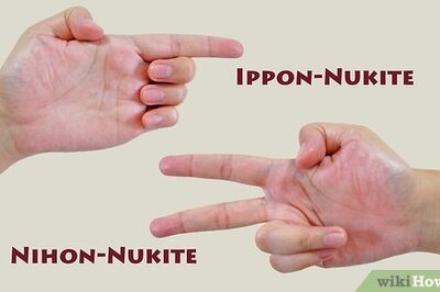 How to Perform an Eye Stab