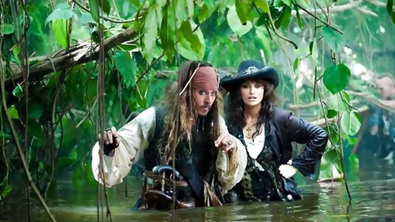 Johnny Depp becomes Captain Jack act for ailing children