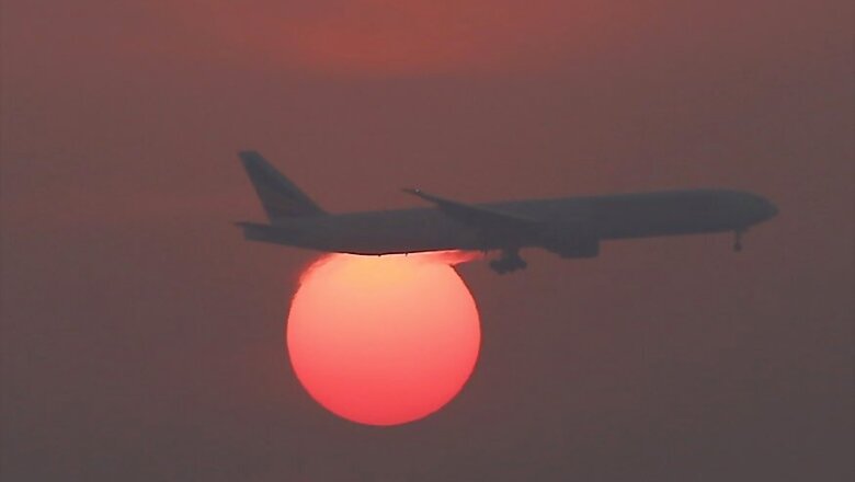 Woman Gives Birth on Flight, Baby Named After Airline