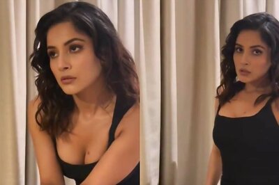 Shehnaaz Gill Looks Effortlessly Stunning in Black Outfit, Fans Call Her ‘Hottest Beauty’; Watch Video