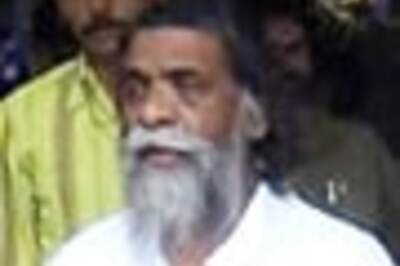 Shibu Soren's flip-flop puts BJP in a spot