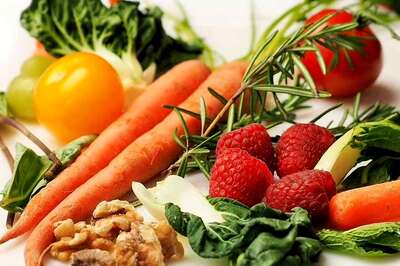 These Fruits and Vegetables Will Help You Stay Warm in Winters