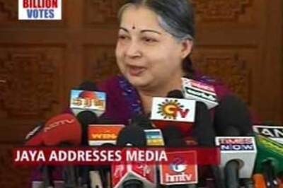 Jaya skips Third Front meet, then tries to downplay it