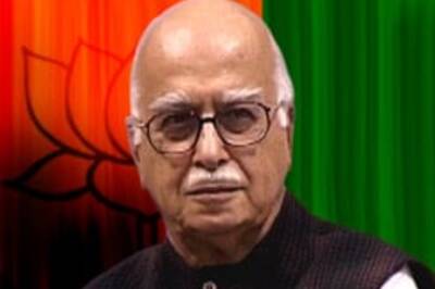 Advani wants answers on Muslim quota