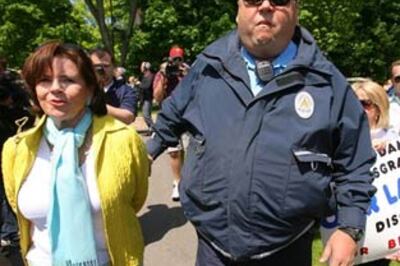 40 arrested for protesting against Obama