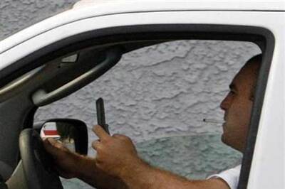 Voice-to-text just as dangerous to drivers as texting: Study