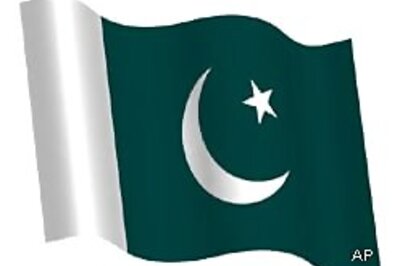 Pakistan seeks nuclear cooperation with France