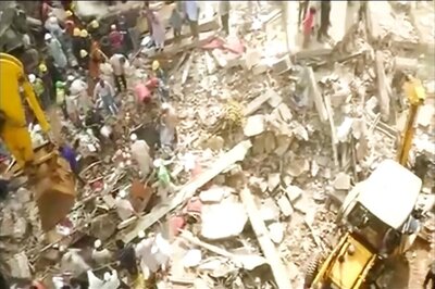 21-year-old Rescued From Mumbai Building Rubble After He Dialled 100
