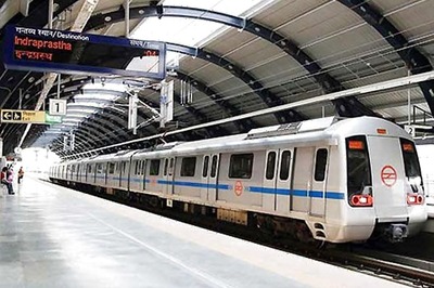Minor Fire at Delhi Metro's Barakhamba Road Station