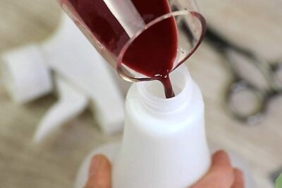 How to Dye a Synthetic Wig