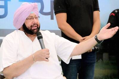 Punjab Congress Infighting: PCC Asks Sonia Gandhi to Expel Rajya Sabha MPs Bajwa and Dullo
