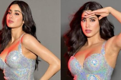 Janhvi Kapoor Goes Bold And Bling At Bawaal Screening; See Photos