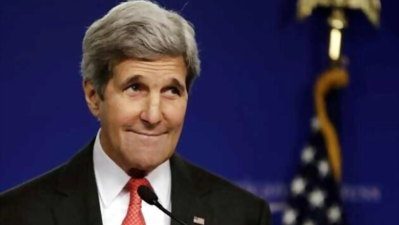 John Kerry visits IIT Delhi, walks out impressed with students