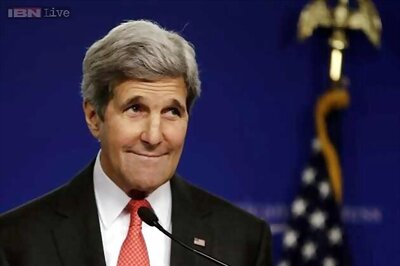 John Kerry visits IIT Delhi, walks out impressed with students
