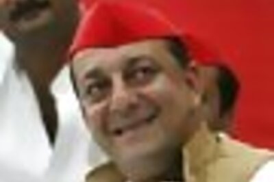'Pappi' to Mayawati lands Sanjay Dutt in trouble